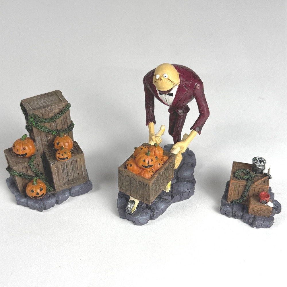 Hawthorne Village Nightmare Before Christmas Pumpkin Processing Complete Set